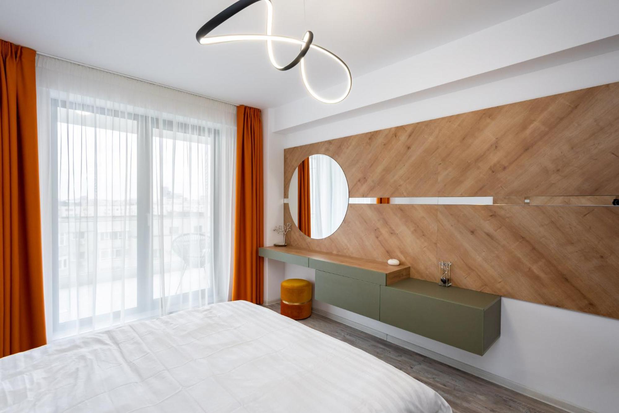 Classy Sassy - Elegant Escape In Timpuri Noi Бухарест Экстерьер фото