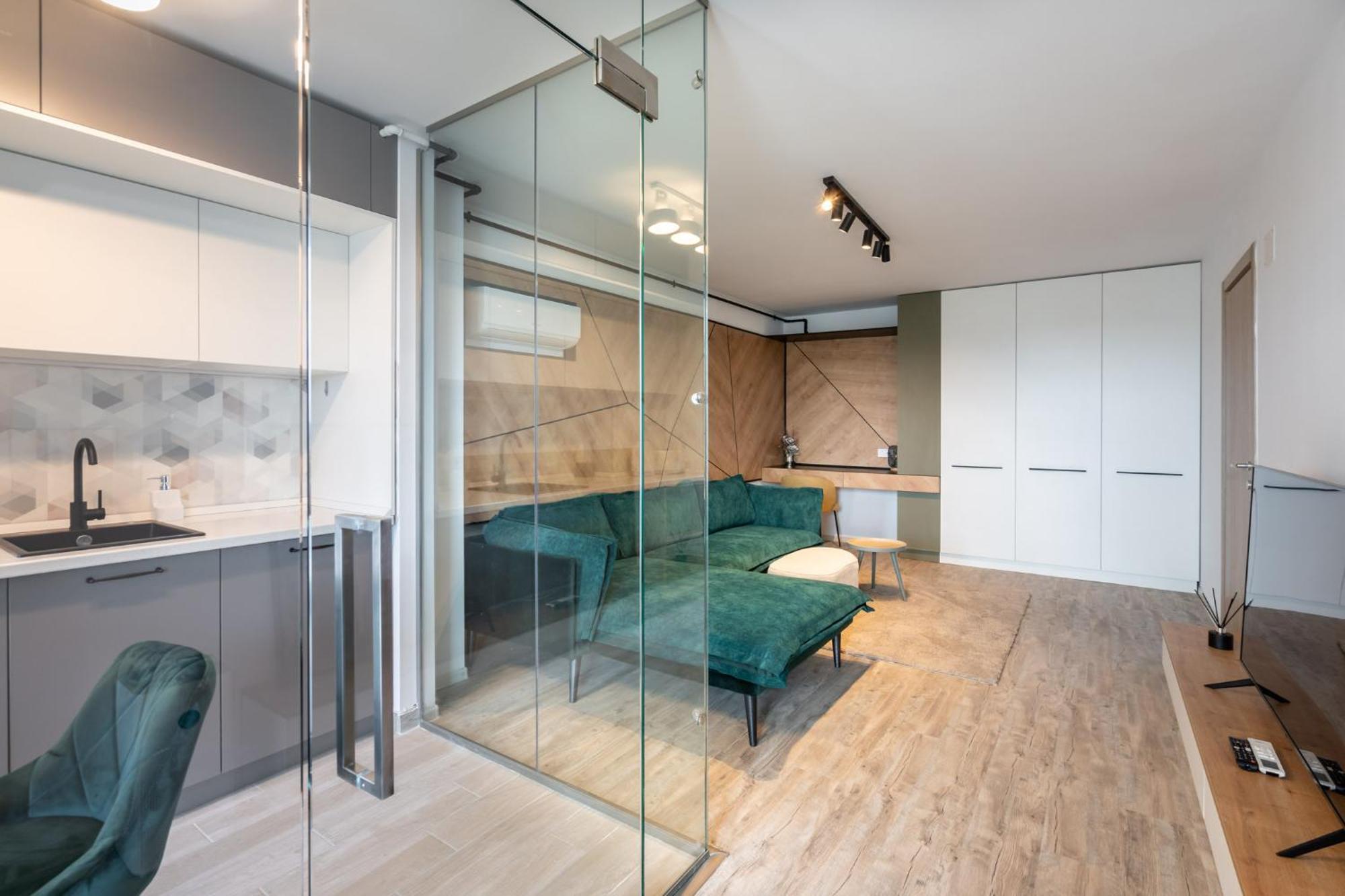 Classy Sassy - Elegant Escape In Timpuri Noi Бухарест Экстерьер фото